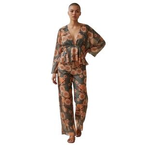 Beulah Japanese kimono Pants Suit Boho Chic, Size Small, NEW